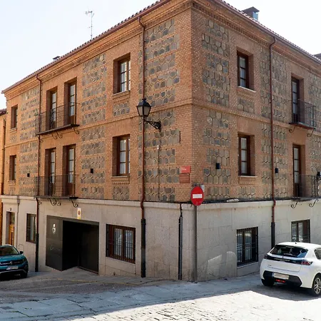 Cervantes 5 Collection Tulaytulah Con Aparcamiento Toledo Exterior photo